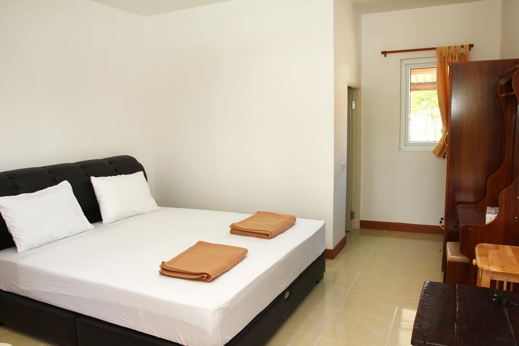 Baan Pordee Homestay Phayayen Luaran gambar